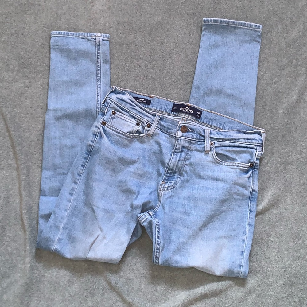 Men’s Hollister Skinny Jeans in Light Wash